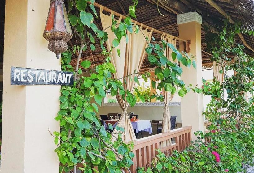 فندق Khulala Ocean Blue Bungalows