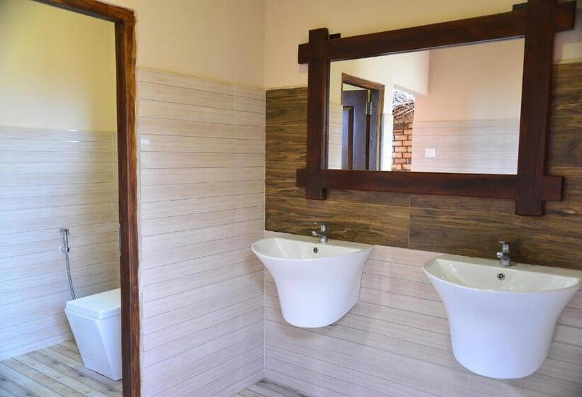 בית מלון כפרי Nn Beach Resort & Spa