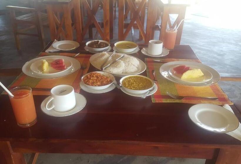 בית מלון כפרי Nn Beach Resort & Spa