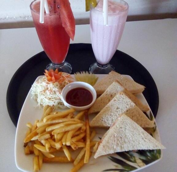 בית מלון כפרי Nn Beach Resort & Spa