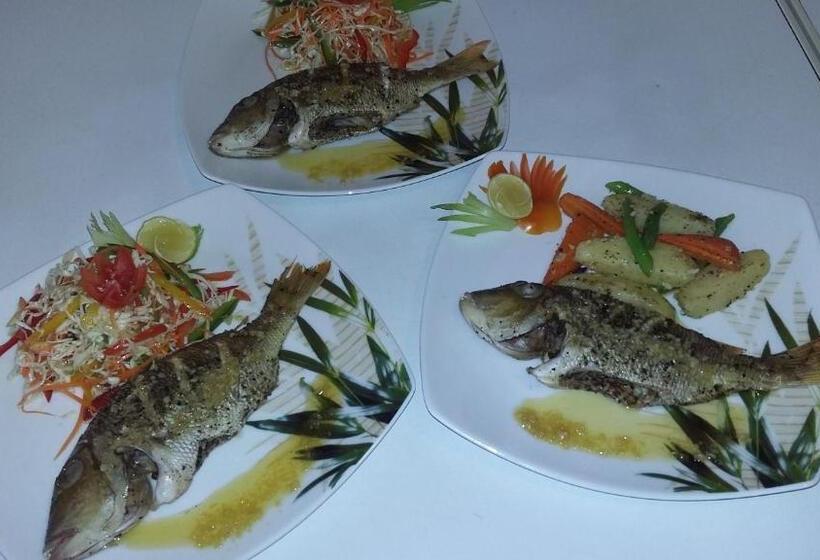 בית מלון כפרי Nn Beach Resort & Spa