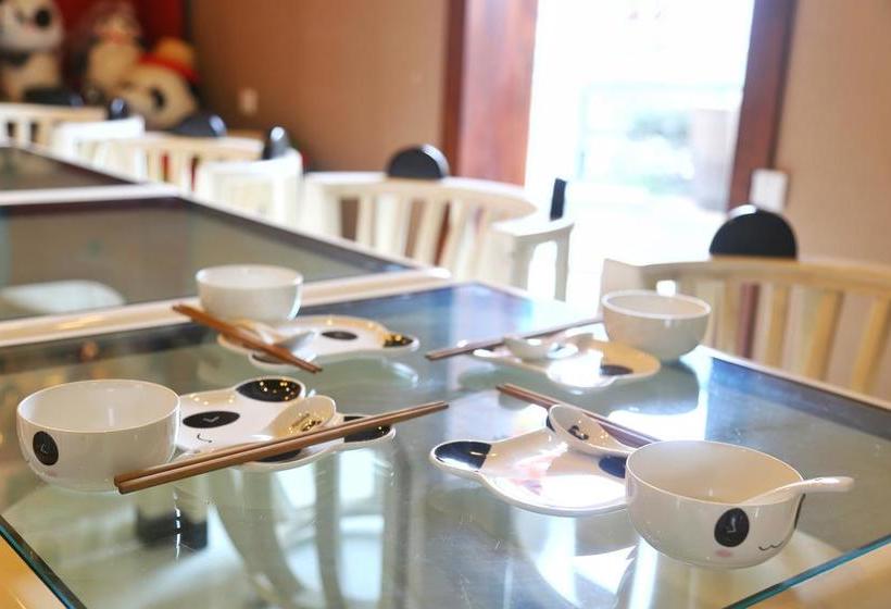 בית מלון כפרי Many Panda Inn Emeishan