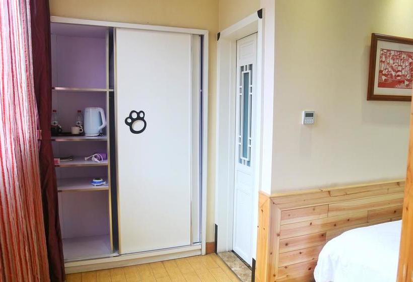 בית מלון כפרי Many Panda Inn Emeishan