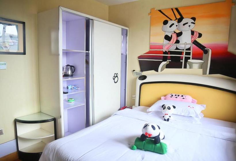 בית מלון כפרי Many Panda Inn Emeishan