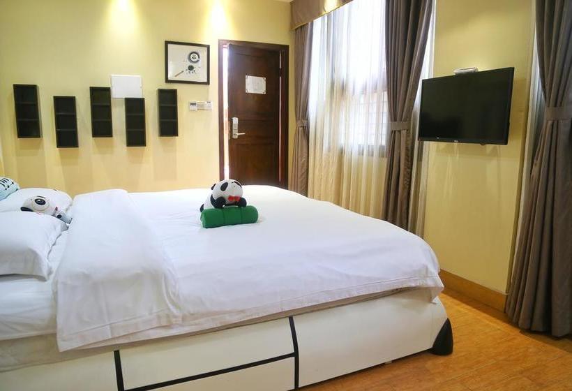 فندق Many Panda Inn Emeishan