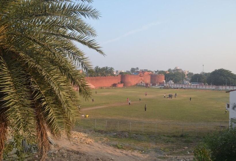 בית מלון כפרי Premium