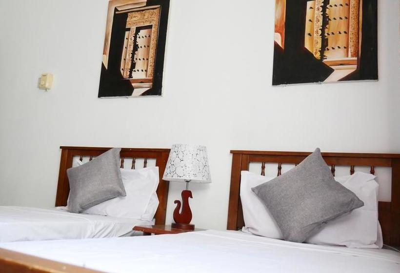 酒店 Airport Palace