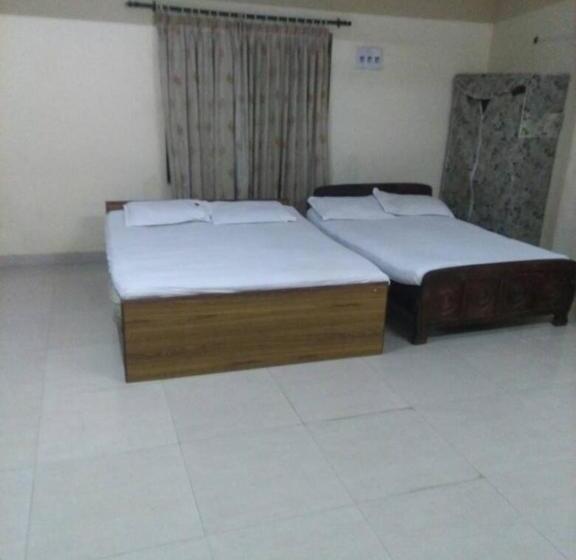 酒店 Suvarna Compact