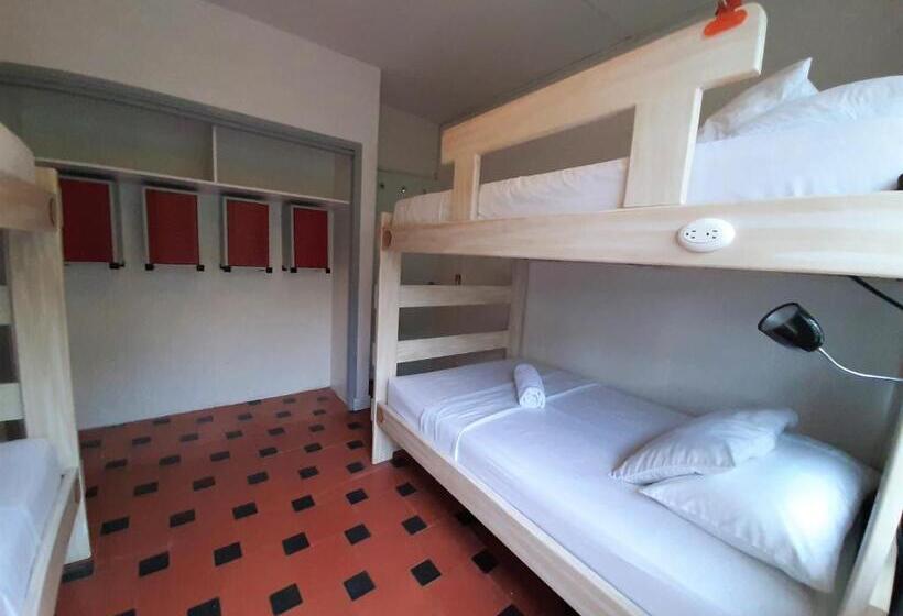 Noah Boutique Hostels Medellín