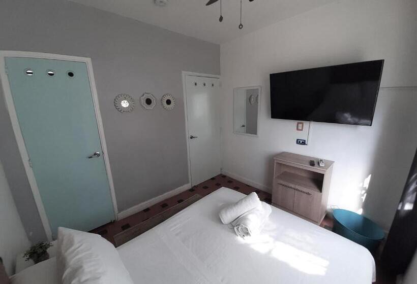 Noah Boutique Hostels Medellín