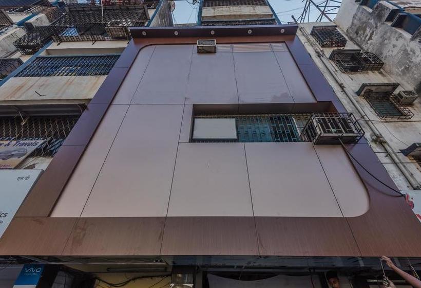 Oyo 8363 Hotel Royal Inn