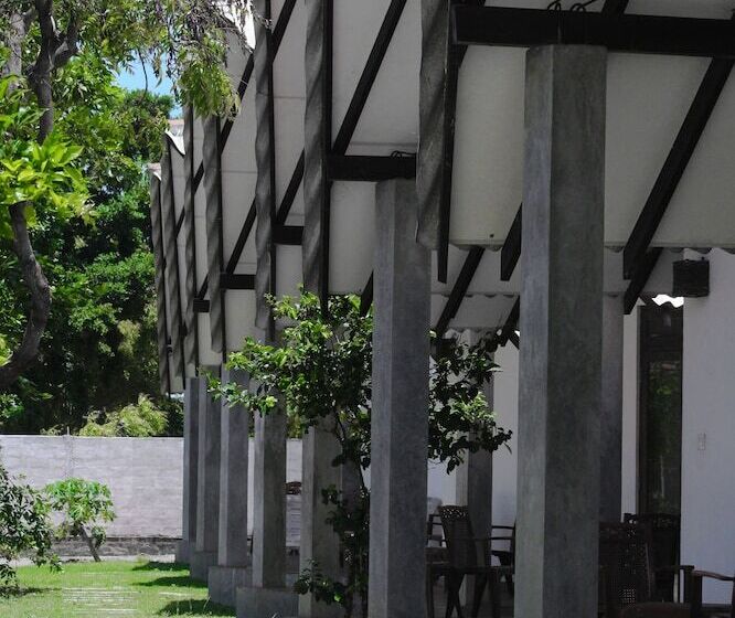 Resort Riva Del Sole Guest House