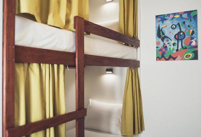 הוסטל Art 4 You Cascais Suites