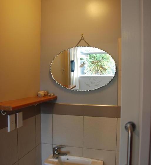 הוסטל Riverstone Lodge