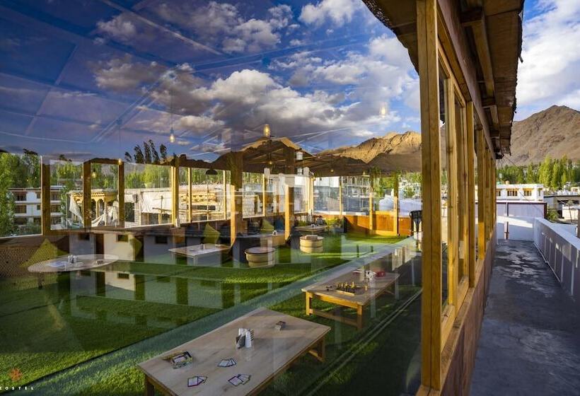 Общежитие Zostel Leh