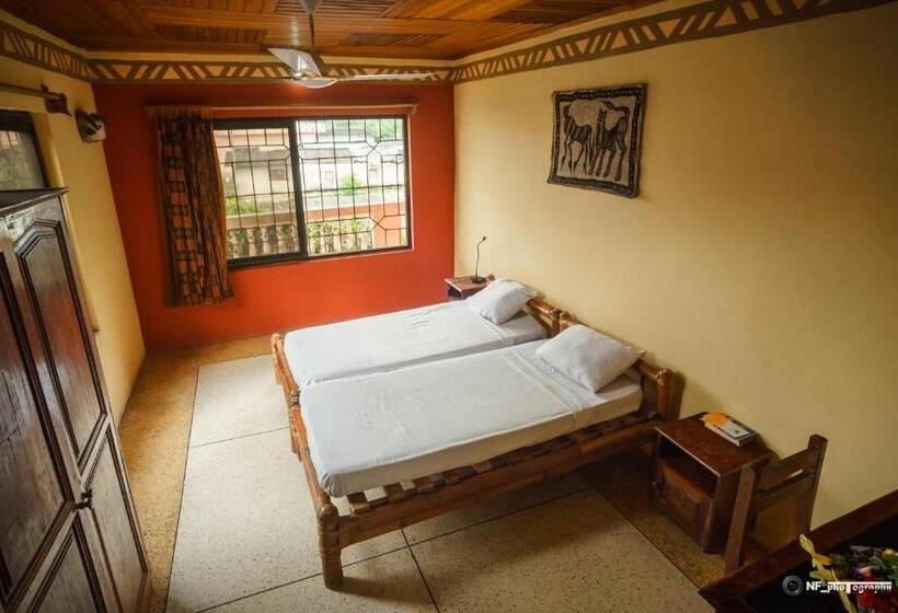 צימר Busua Inn