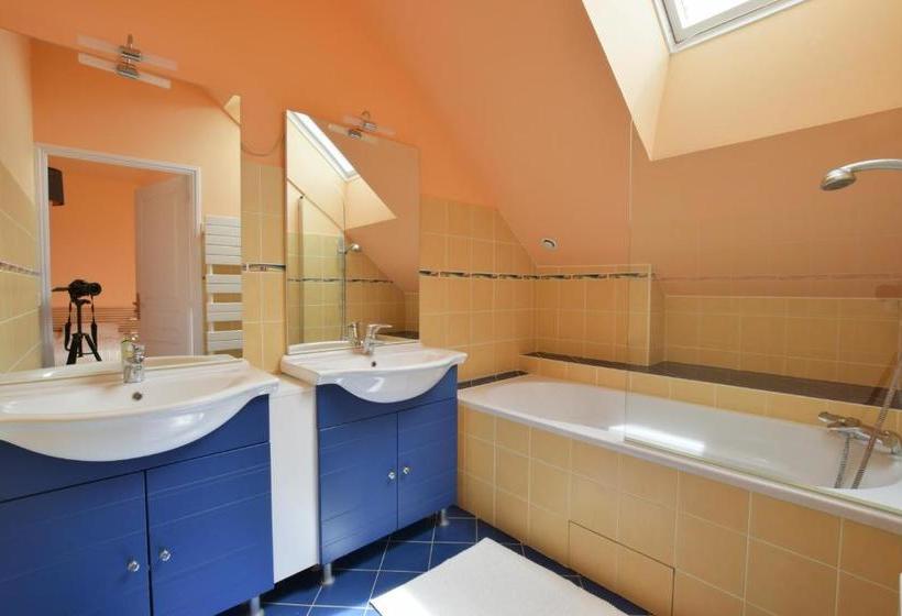 민박 Domaine Uraveni