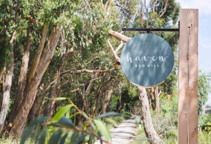 تختخواب و صبحانه Haven Red Hill