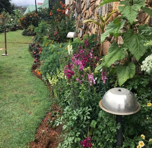 住宿加早餐 Misty Paradise Of Lake Gregory