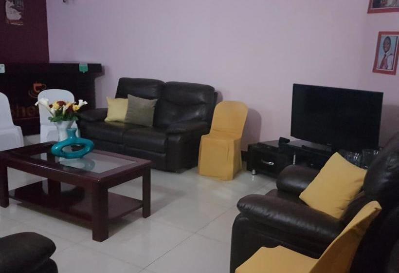 تختخواب و صبحانه Sheevys Bed N Breakfast