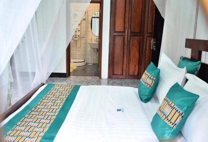 تختخواب و صبحانه Sheevys Bed N Breakfast