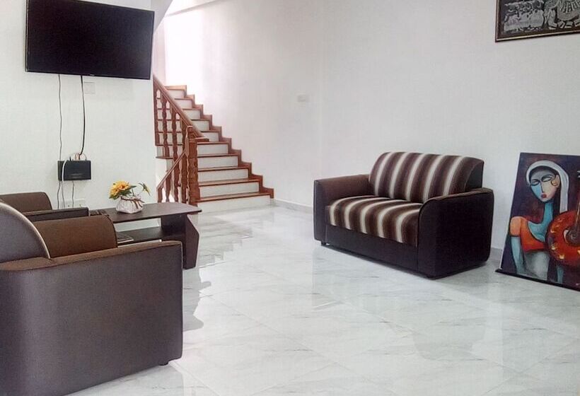 צימר Slightly Chilled Forest Villa