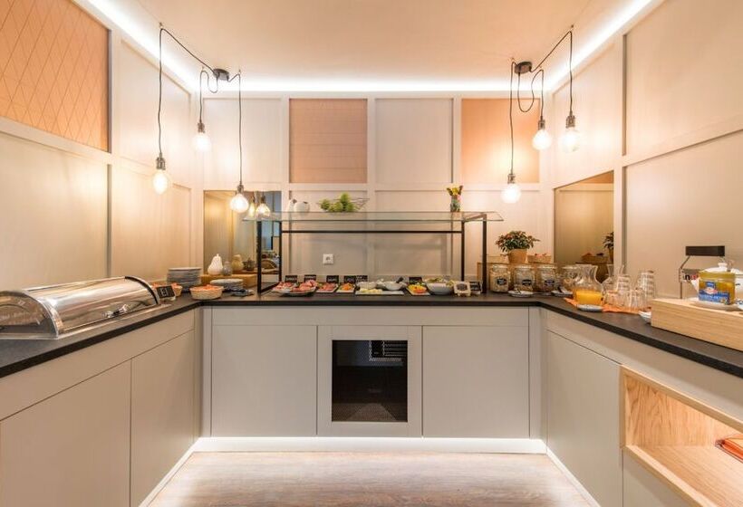 مبيت وإفطار Statthotel Weimar