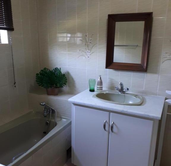 צימר Stroke One Inn