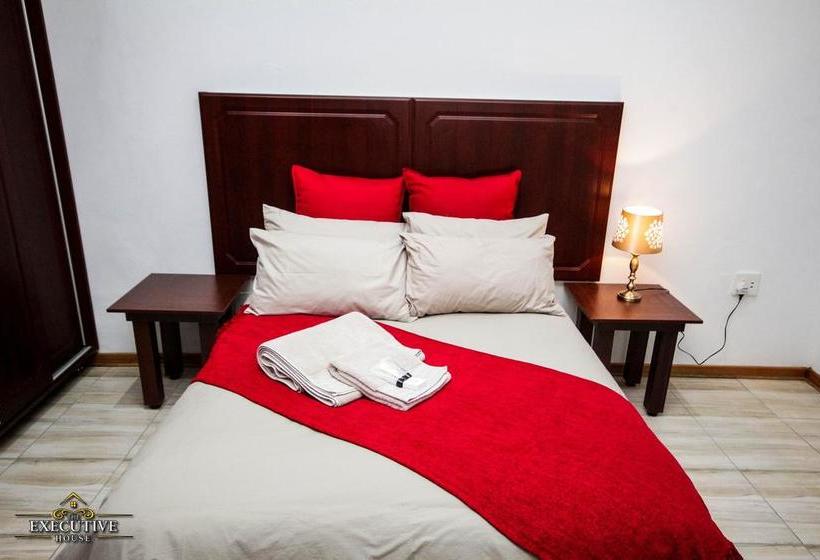 ベッドアンドブレックファースト The Executive House