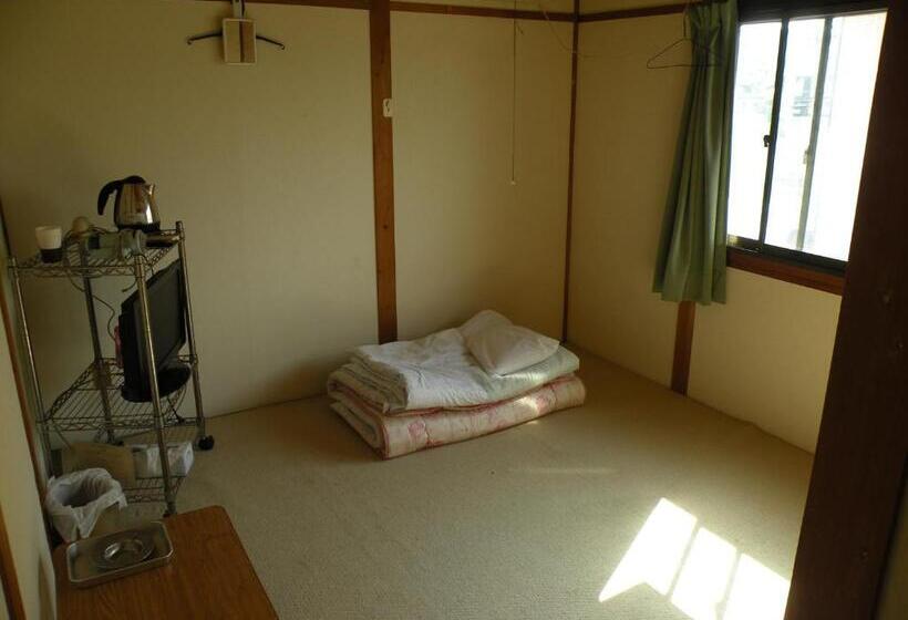 Business Hotel Minshuku Minato