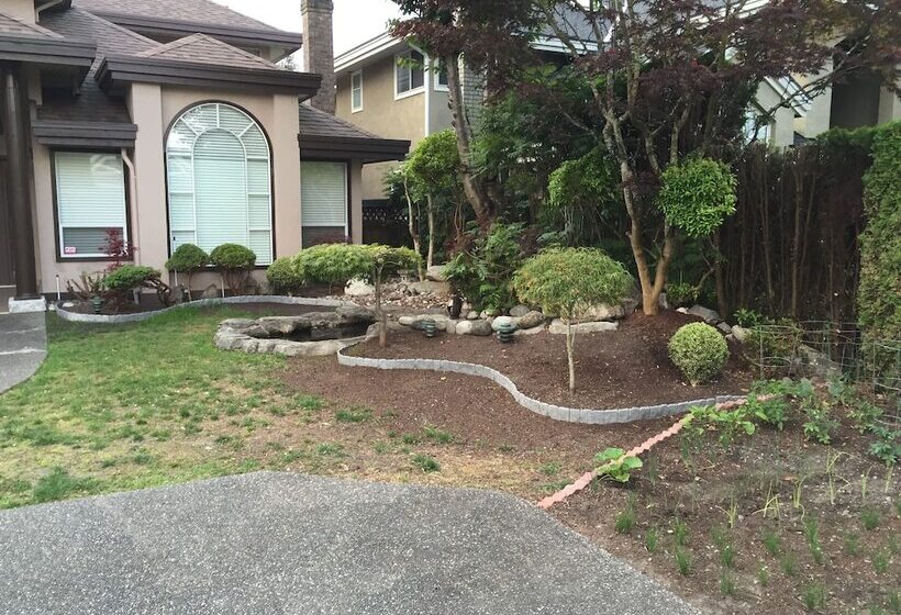 Fraser River Richmond Bed And Breakfast