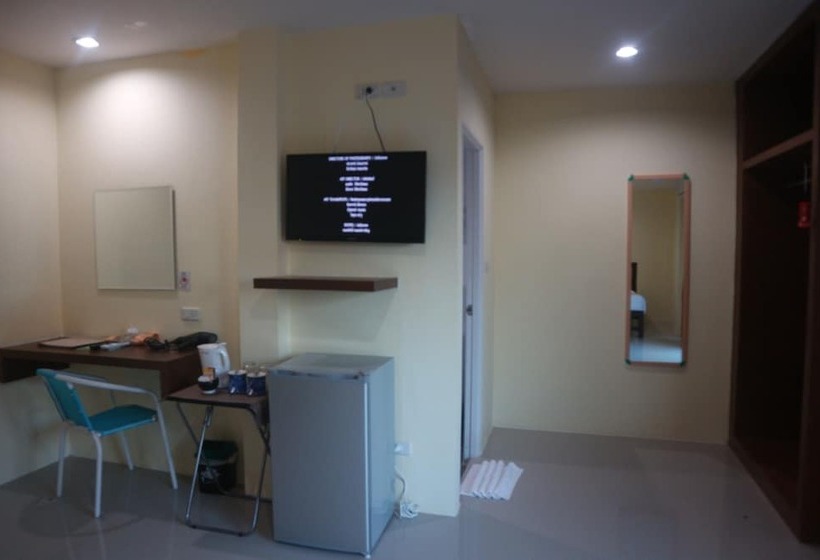 فندق Anyavee Nam Mao Beach Resort