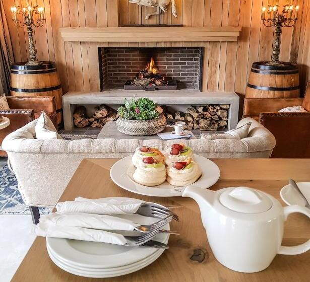 בית מלון כפרי Bosch Hoek Golf & Lodge