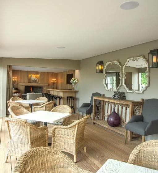 בית מלון כפרי Bosch Hoek Golf & Lodge