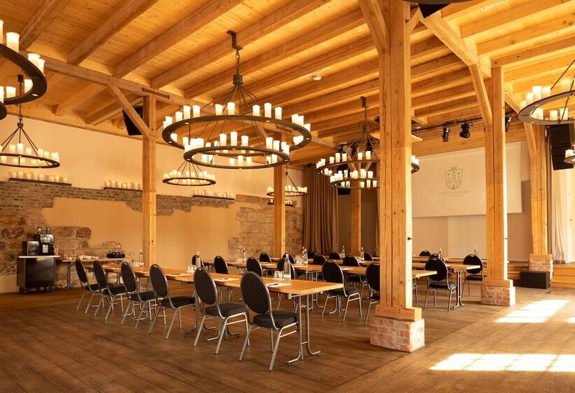 酒店 Brunnenhaus Schloss Landau