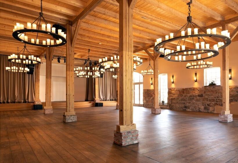 酒店 Brunnenhaus Schloss Landau