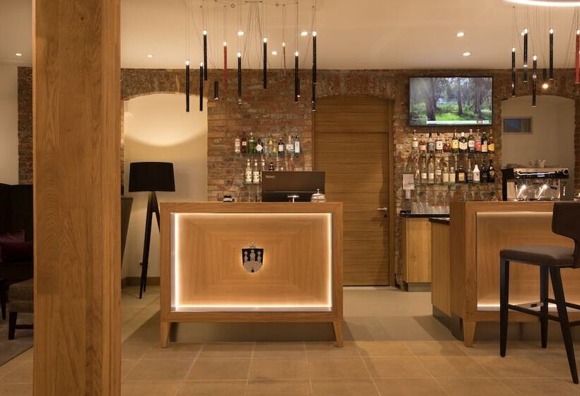 فندق Brunnenhaus Schloss Landau