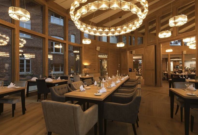 فندق Brunnenhaus Schloss Landau