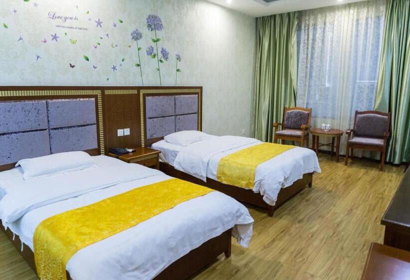 فندق Emeishan Hongzhao