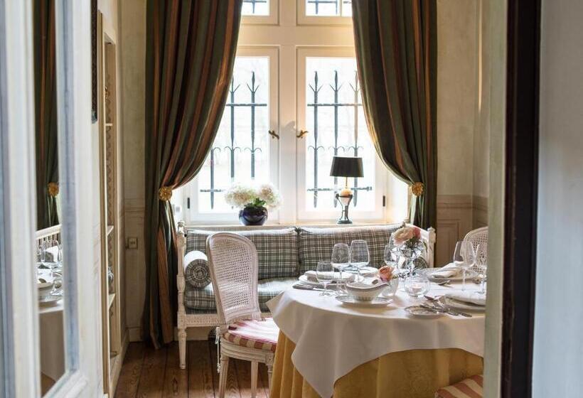 호텔 Gästehaus Schloss Saareck