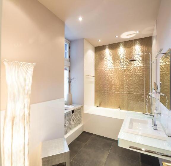 호텔 Gästehaus Schloss Saareck