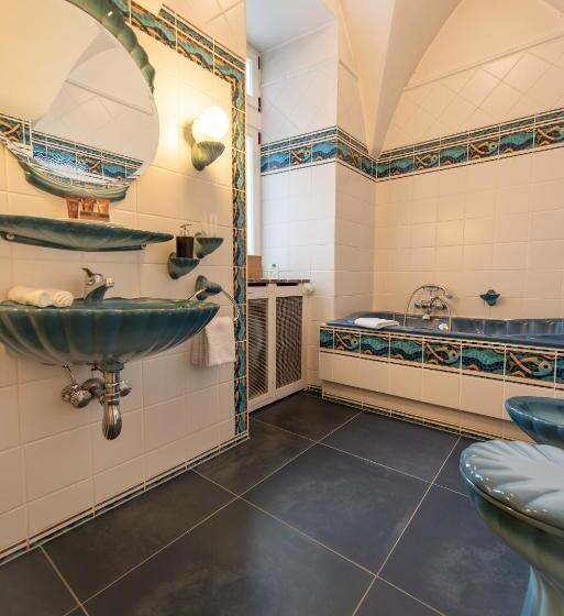 호텔 Gästehaus Schloss Saareck