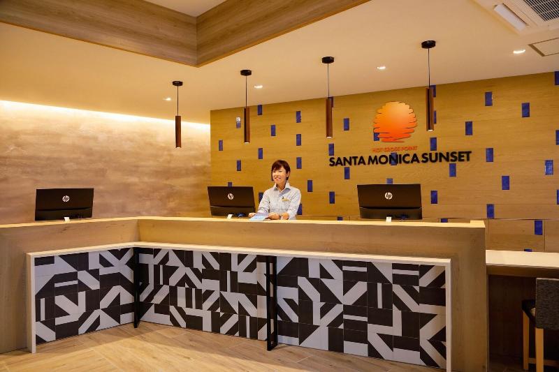 Отель Hot Cross Point Santa Monica