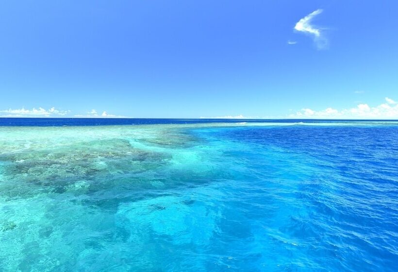 Отель Hot Cross Point Santa Monica