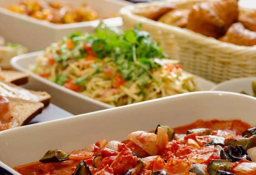 Отель Hot Cross Point Santa Monica