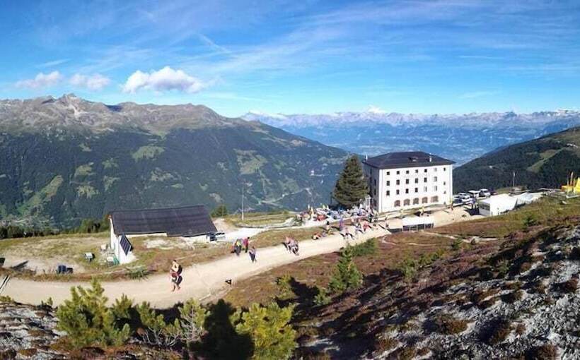 בית מלון כפרי Hôtel Weisshorn Sur St Luc 2337m