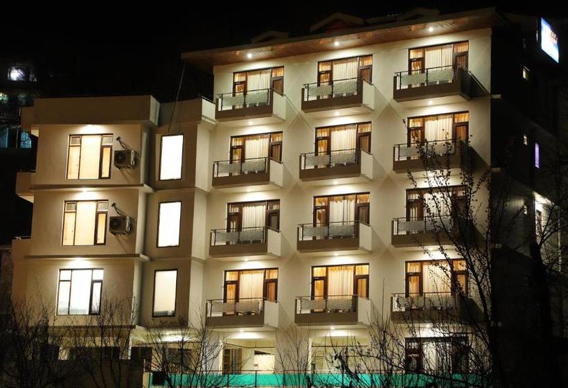 هتل Hukam S Holiday Home Kasol