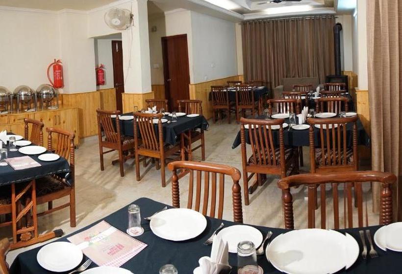 هتل Hukam S Holiday Home Kasol