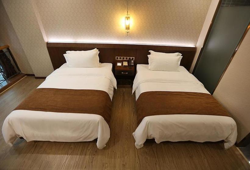 酒店 James Joyce Coffetel Rizhao Wanghai Road Wanda Cinema