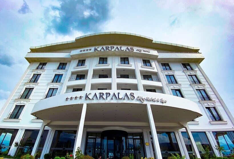 Karpalas City Hotel & Spa